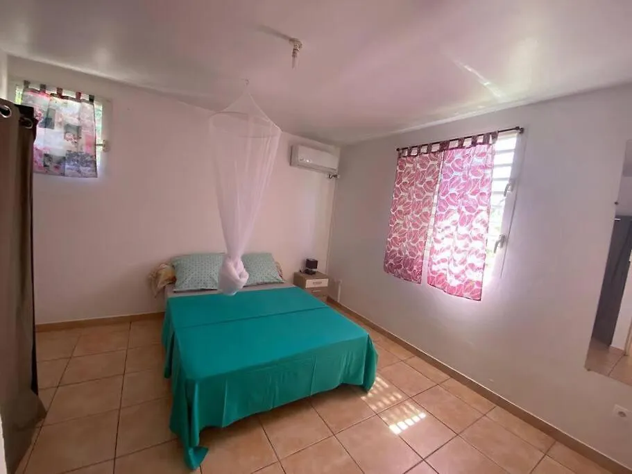 Apartment La Maison Du Plateau Vieux-Habitants